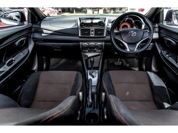 2016 Toyota Yaris 1.2 (ปี 13-17) E Hatchback รูปที่ 4